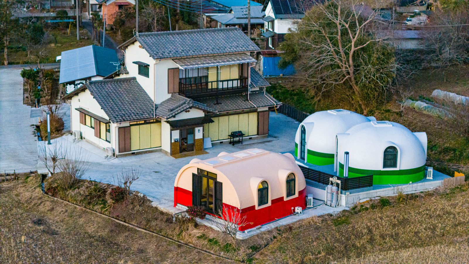 Modern Creative Guesthouse